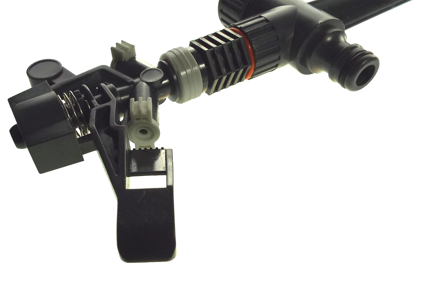 Pulsating Lawn Sprinkler on Spike - White Line