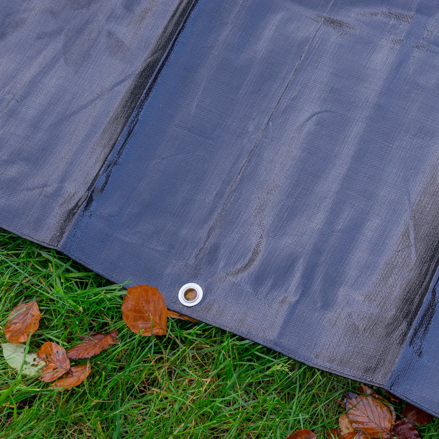 Black/Silver L-Grade Tarpaulin with 10 x 6" Bungee Balls (Black) and 10 x Screw Type Tarp Clips