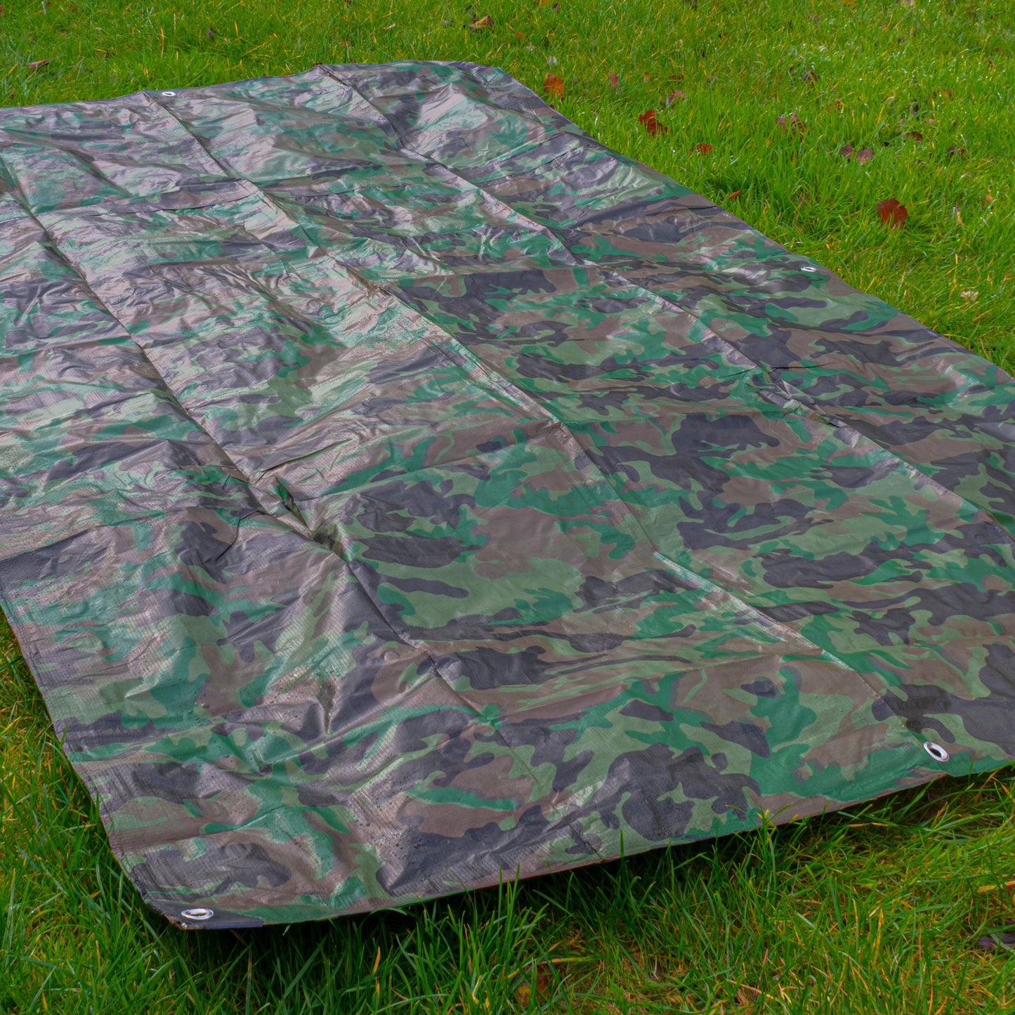 Camouflage M-Grade Tarpaulin 1.5m x 3m BRADAS