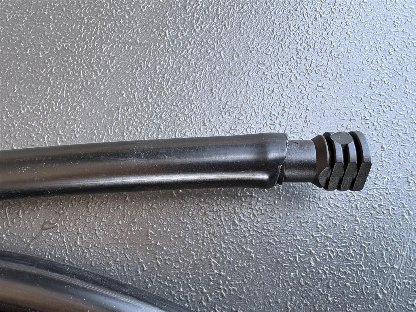 10m LDPE Pipe with Hose Connector and Bung