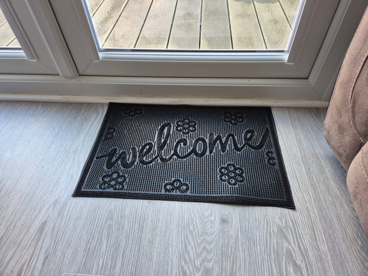 Rubber Doormat 60cm x 40cm - 'Welcome' (Small Flowers)