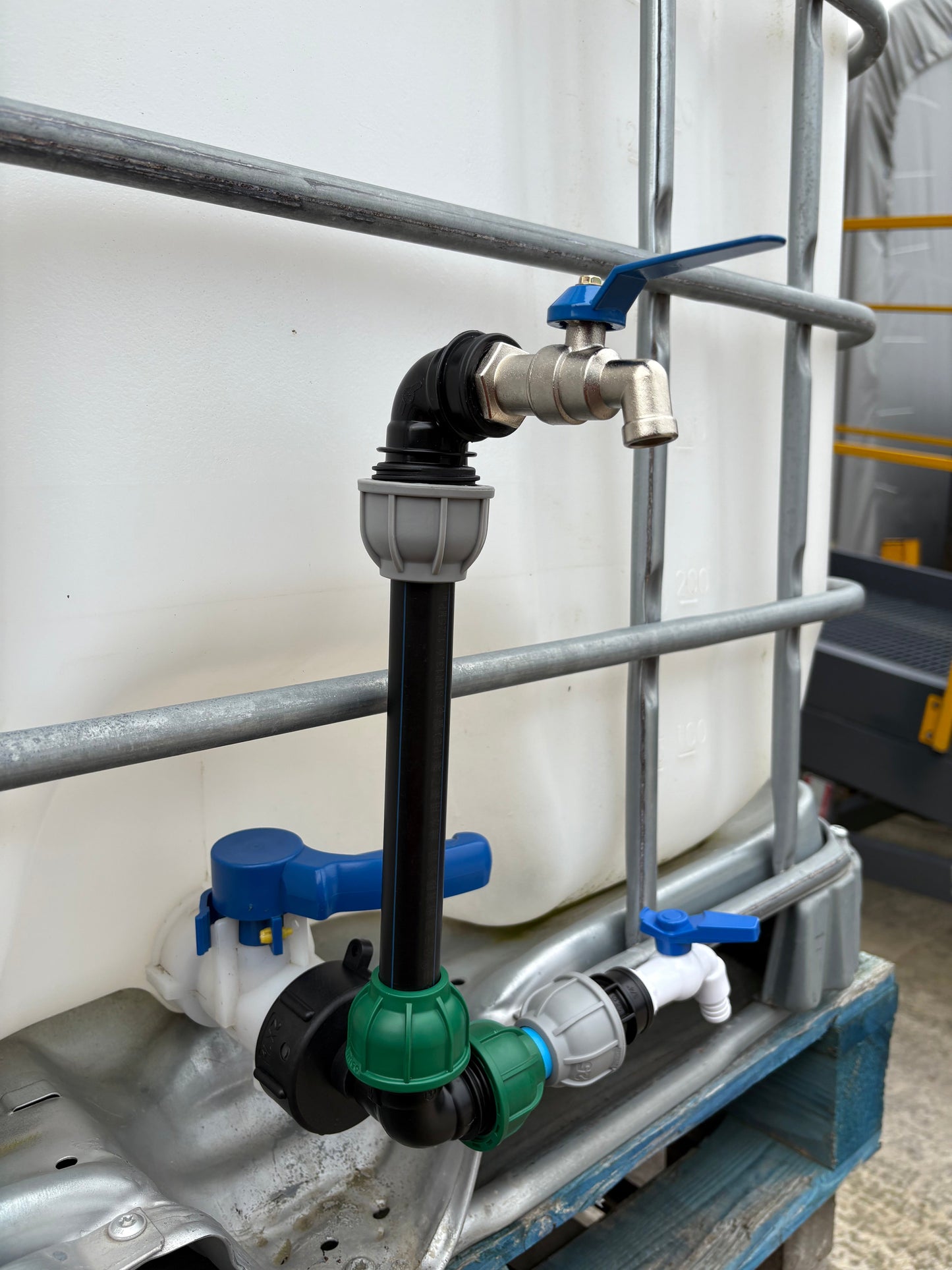 IBC 25cm Riser Tap Connection Kit with Side Tap