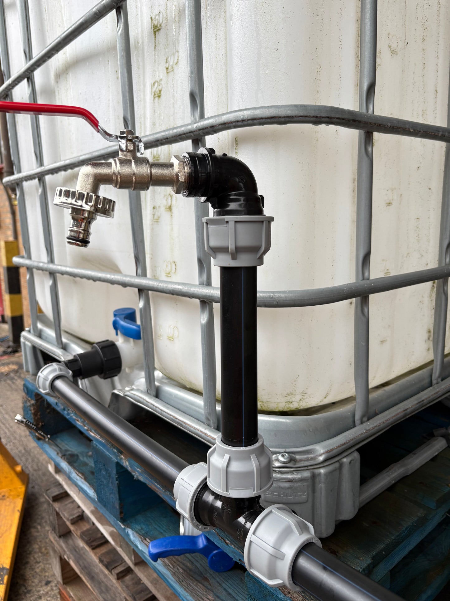 IBC 3-Tank Joining Kit Via 32 mm Pipe