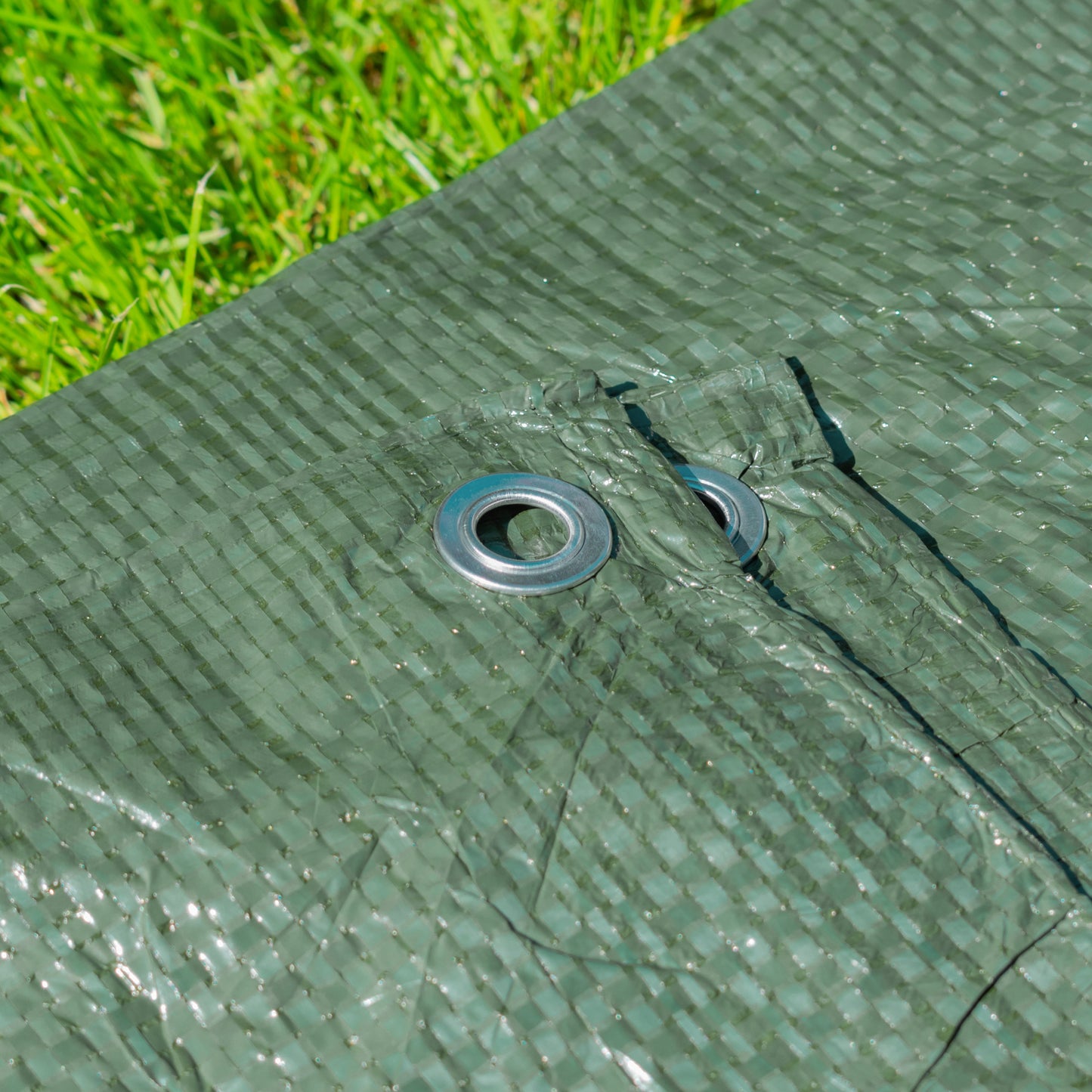 Green S-Grade Tarpaulin with 20 x 4" Bungee Balls (White)